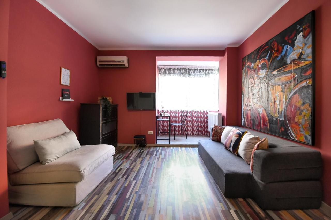 Captivating Old Town Apartment Бухарест Екстер'єр фото
